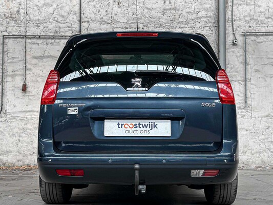 Peugeot 5008 1,6 THP Style 7p. 154 PS 2013, 3-KPS-24