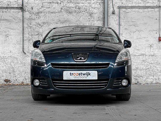 Peugeot 5008 1,6 THP Style 7p. 154 PS 2013, 3-KPS-24