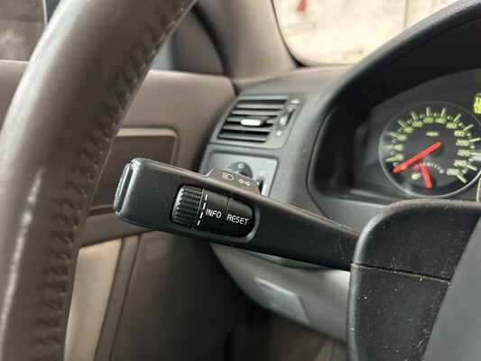 Volvo C70 Cabriolet 2,4 D5 Momentum 177 PS 2007, 05-XL-LL