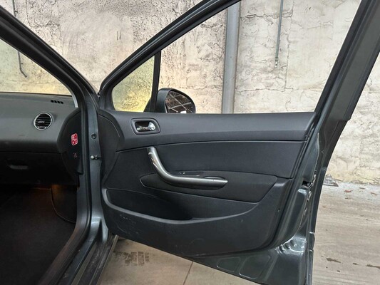 Peugeot 308 SW 1,6 THP Allure 7p 154 PS 2013, 7-KBD-01