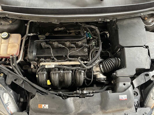 Ford Focus Kombi 1.8 Limited Flex.F. 123 PS 2011, 96-NZR-8