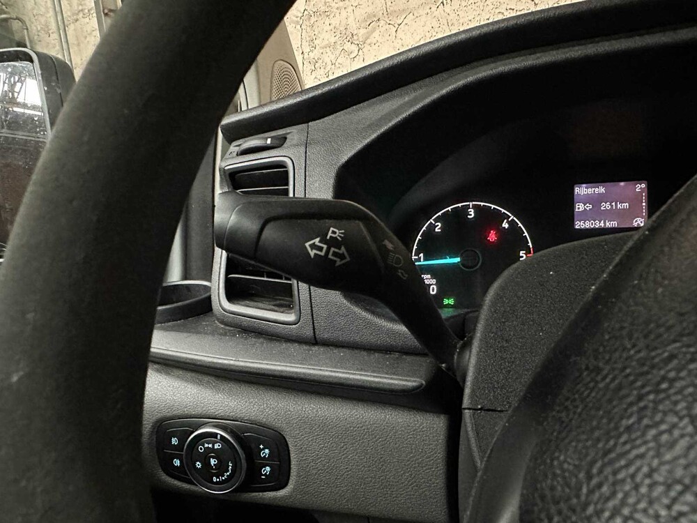 Ford Transit Custom 320 2,0 TDCI L1H2 Tr 9 Sitzer 103 PS 2019, T-525-DF