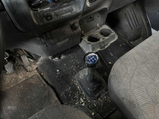 Ford Transit 260S 2.0TDdi 86PS 2003, 33-BK-DB