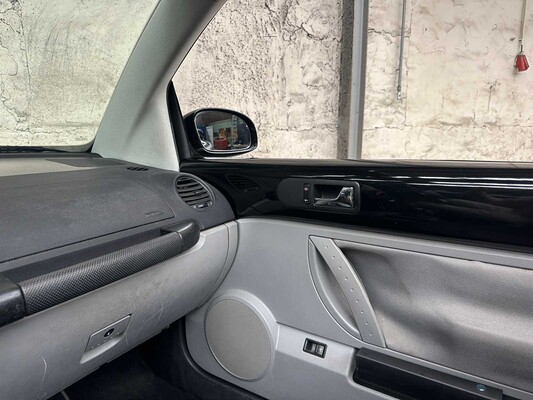 Volkswagen Neuer Käfer Cabriolet 1,4 Turin 75 PS 2003, TH-271-J