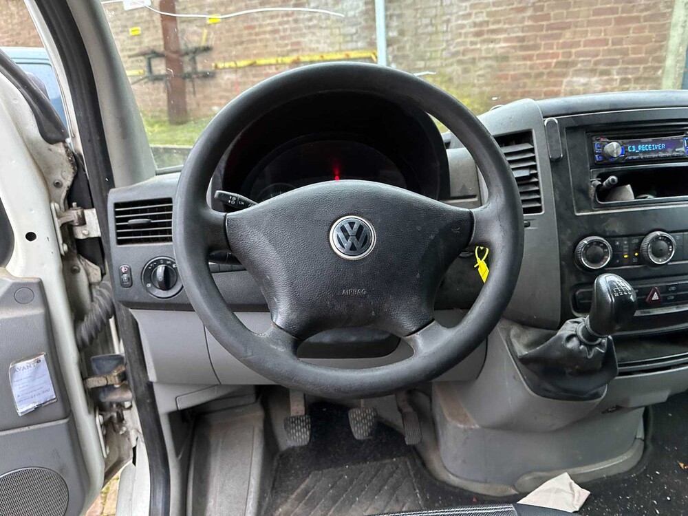 Volkswagen Crafter 35 2,5 TDI L2H2 109 PS 2010, 7-VJR-93