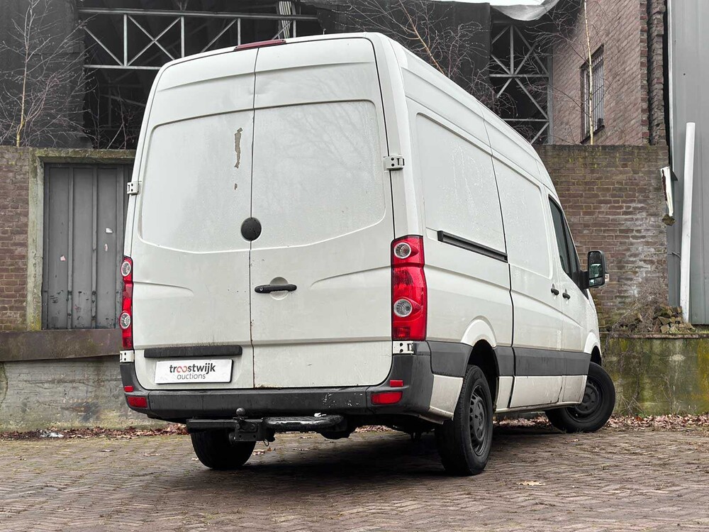 Volkswagen Crafter 35 2,5 TDI L2H2 109 PS 2010, 7-VJR-93