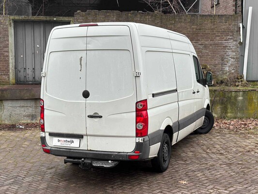 Volkswagen Crafter 35 2,5 TDI L2H2 109 PS 2010, 7-VJR-93