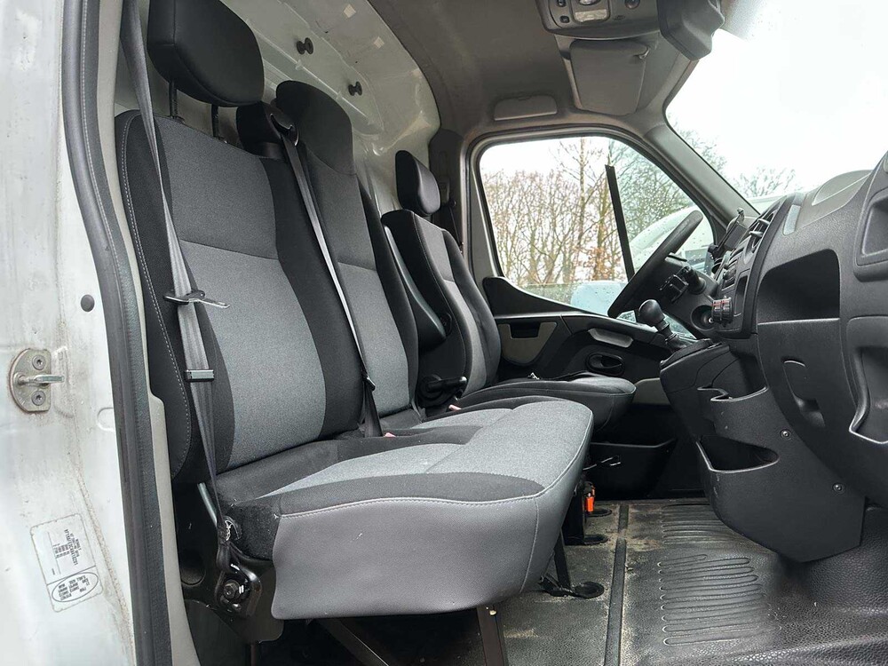 Renault Master T35 2,3 dCi L2H3 Eco 125 PS 2013, VD-911-L