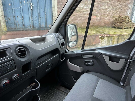 Renault Master T35 2,3 dCi L2H3 Eco 125 PS 2013, VD-911-L