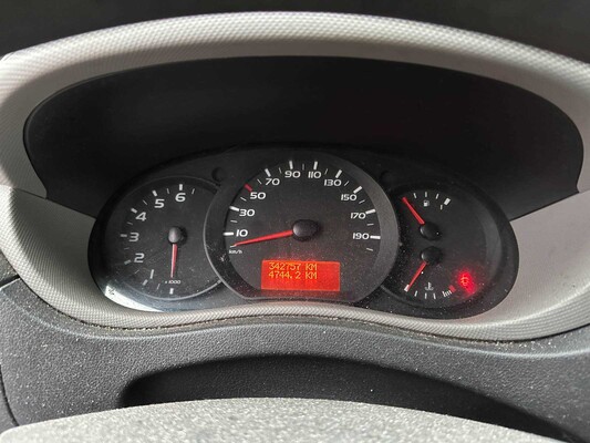 Renault Master T35 2,3 dCi L2H3 Eco 125 PS 2013, VD-911-L