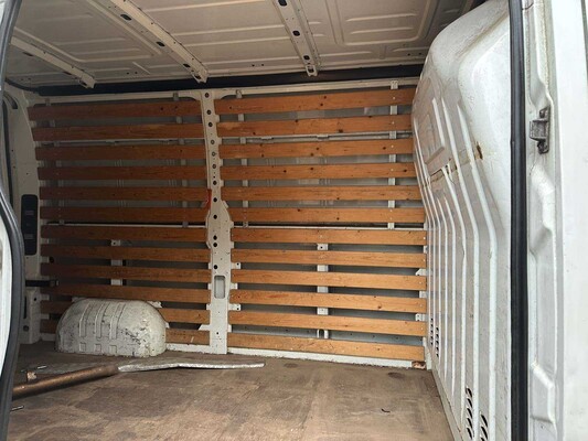 Renault Master T35 2,3 dCi L2H3 Eco 125 PS 2013, VD-911-L