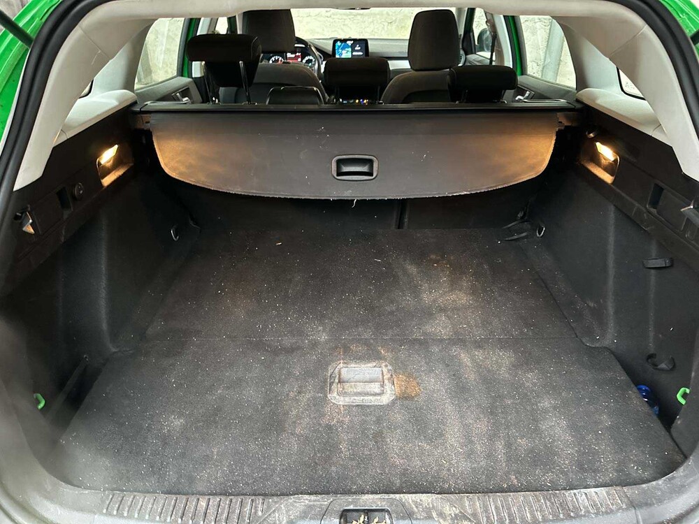 Ford Focus Kombi 1.0 EcoB. Tr. Hrsg. Bns 123pk 2019, G-234-TF