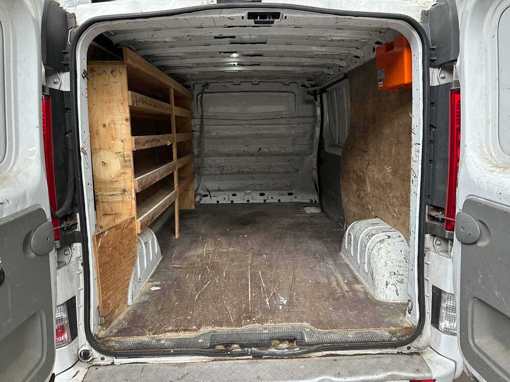 Opel Vivaro 2.0 CDTI L2H1 89 PS 2011, 5-VRS-69