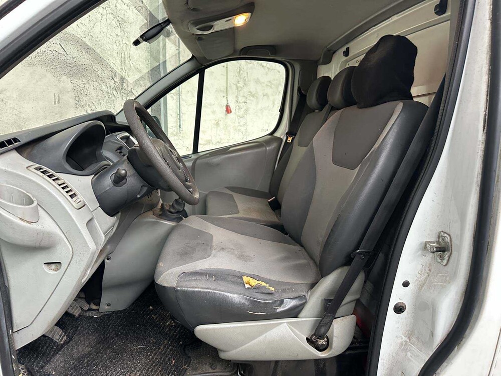 Opel Vivaro 2.0 CDTI L2H1 89 PS 2011, 5-VRS-69