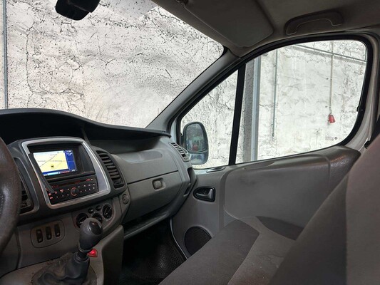 Opel Vivaro 2.0 CDTI L2H1 89 PS 2011, 5-VRS-69