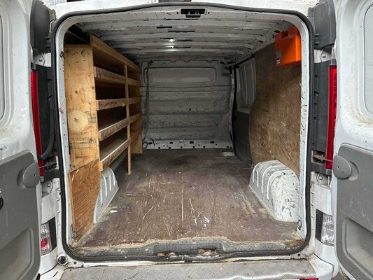 Opel Vivaro 2.0 CDTI L2H1 89 PS 2011, 5-VRS-69