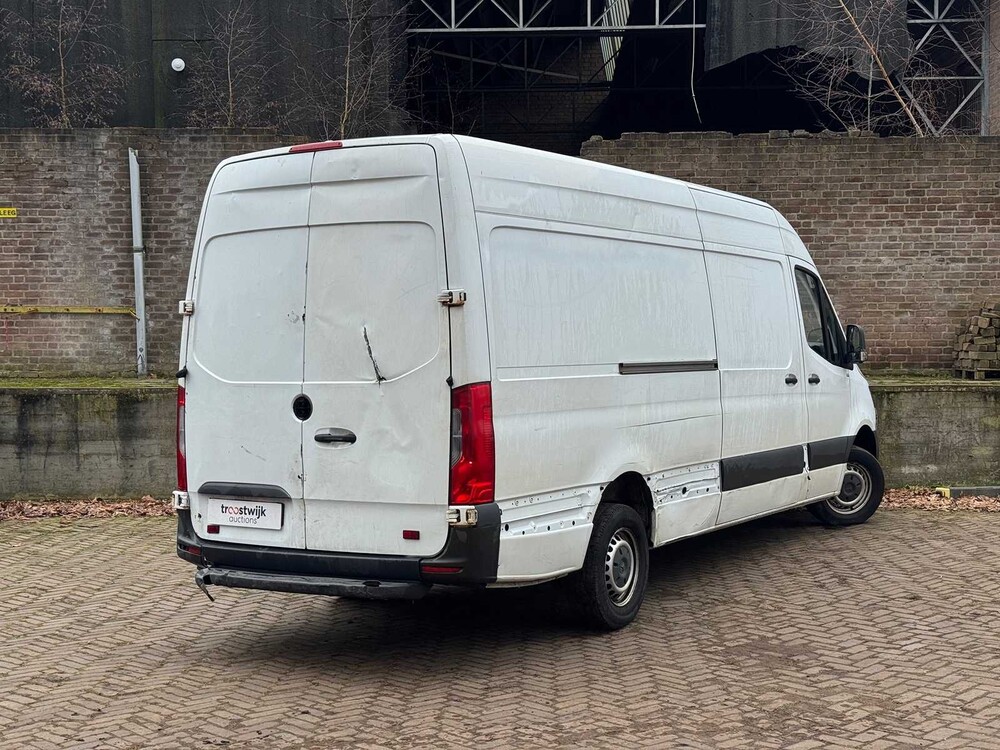 Mercedes-Benz Sprinter 311 2.2 CDI L4H3 Maxi 113hp 2018, VRT-26-N