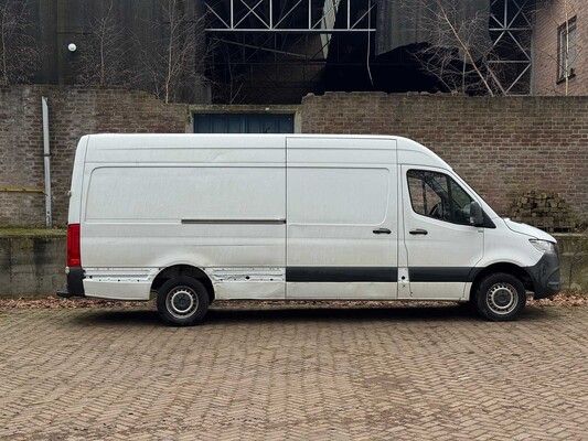 Mercedes-Benz Sprinter 311 2.2 CDI L4H3 Maxi 113hp 2018, VRT-26-N