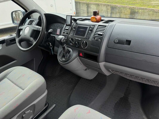 Volkswagen Transporter 2.5 TDI 340 172pk 2005 DSG 