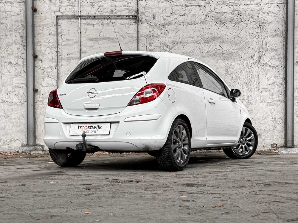 Opel Corsa 1.4-16V 111 Edit.LPG 87 PS 2010, 44-LHZ-3