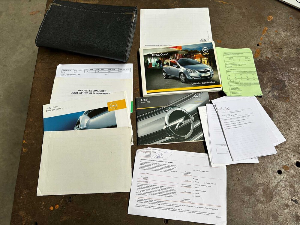 Opel Corsa 1.4-16V 111 Edit.LPG 87 PS 2010, 44-LHZ-3