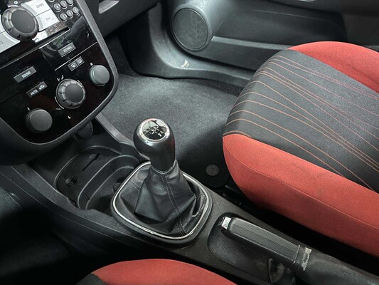 Opel Corsa 1.4-16V 111 Edit.LPG 87 PS 2010, 44-LHZ-3