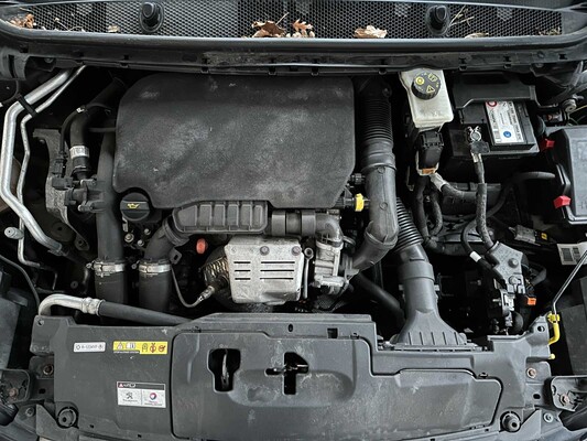 Peugeot 308 SW 1.2 PureT.Blue Lease 109 PS 2017, NJ-659-D