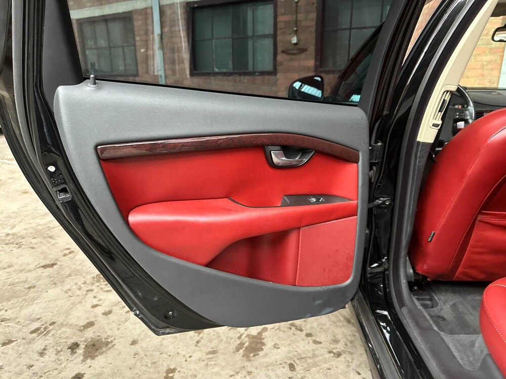 YV1BW985081022818 Volvo V70 3,2 6-Zylinder 238 PS 2008 Youngtimer