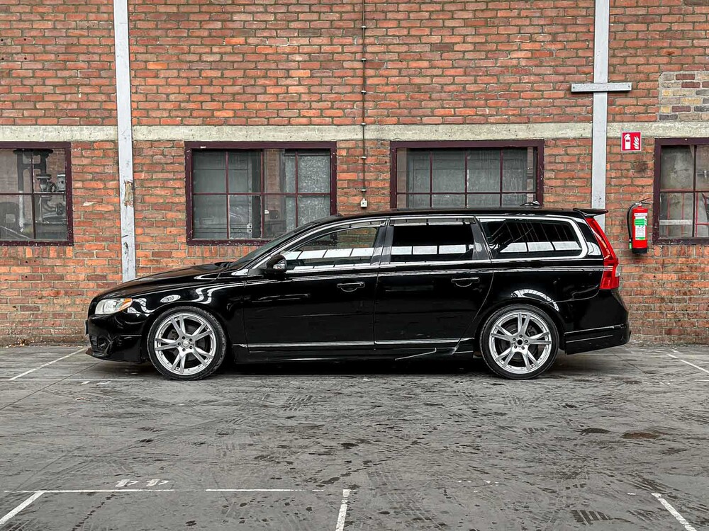 YV1BW985081022818 Volvo V70 3,2 6-Zylinder 238 PS 2008 Youngtimer