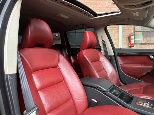 YV1BW985081022818 Volvo V70 3,2 6-Zylinder 238 PS 2008 Youngtimer