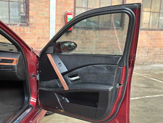 BMW M5 5,0 V10 E60 500 PS 2006 5er