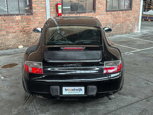 Porsche 911 996 Carrera Coupe 3.4 300PK 2001 -Handgeschakeld- Youngtimer