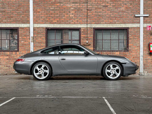 Porsche 911 996 Carrera Coupe 3.4 Handgeschakeld 300pk 2000 -Youngtimer-