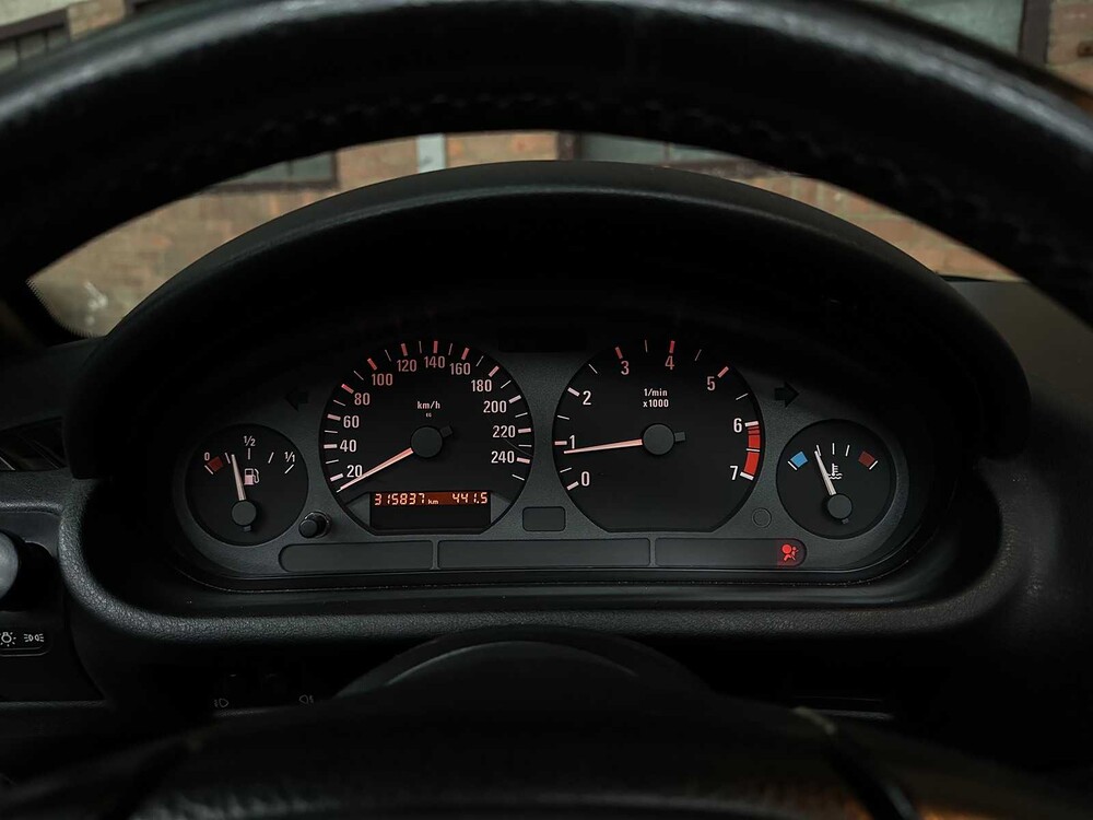 BMW Z3 Roadster 1.8 116pk 1996, 85-JJ-XJ