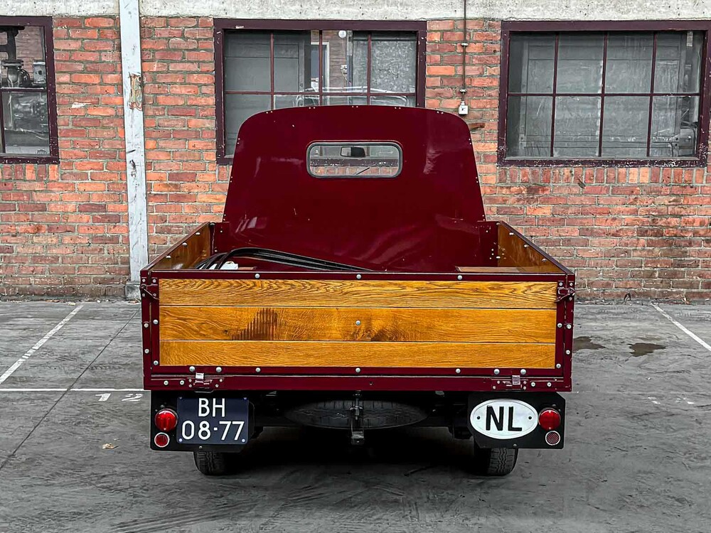 Peugeot 202 Pick-Up Truck 1946, BH-08-77