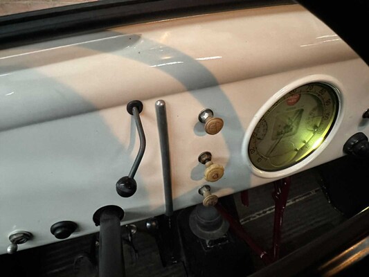 Peugeot 202 Pick-Up Truck 1946, BH-08-77