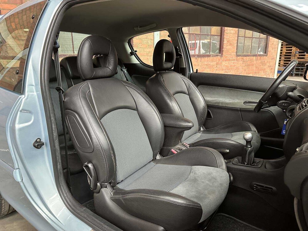 Peugeot 206 2.0-16V GTI 134 PS 2004, 33-NS-VN