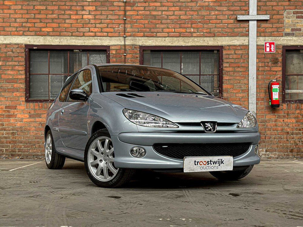 Peugeot 206 2.0-16V GTI 134 PS 2004, 33-NS-VN