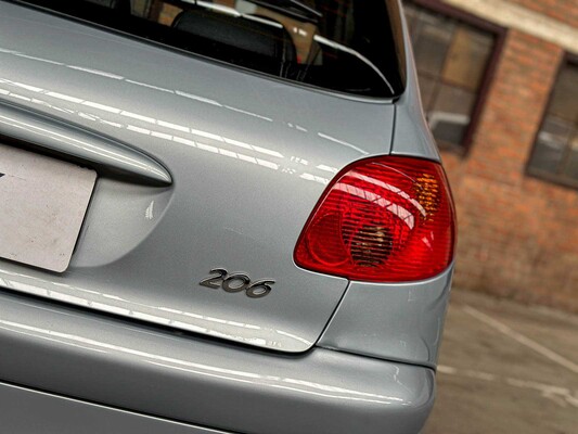 Peugeot 206 2.0-16V GTI 134 PS 2004, 33-NS-VN