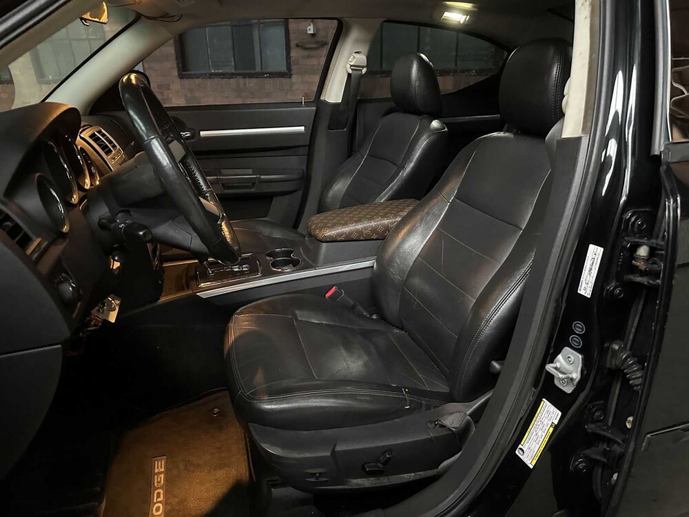 Dodge Charger SRT8 6,1 V8 425 PS 2008 Youngtimer