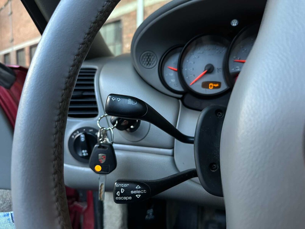 Porsche 911 996 Carrera Cabrio 4 3,6 320 PS 2004 -Youngtimer-