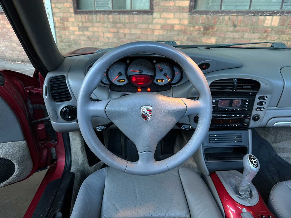 Porsche 911 996 Carrera Cabrio 4 3,6 320 PS 2004 -Youngtimer-