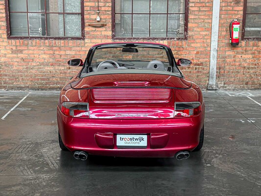 Porsche 911 996 Carrera Cabrio 4 3,6 320 PS 2004 -Youngtimer-