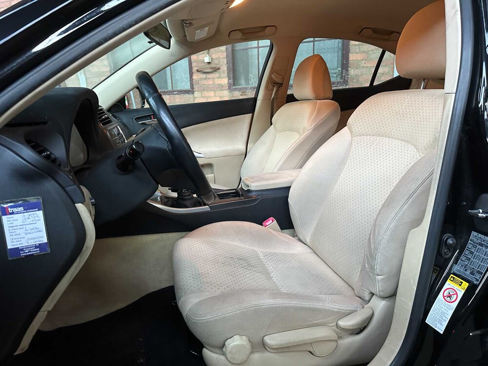 Lexus IS 250 Business 205 PS 2006, 61-SP-LK