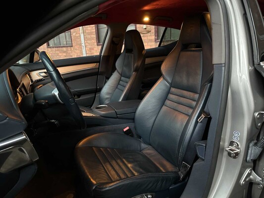 Porsche Panamera 4S 4,8 V8 400 PS 2009