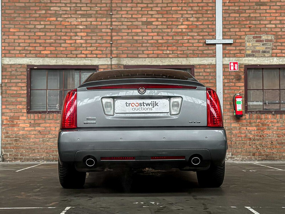 Cadillac STS 4.6 V8 Launch Edit. 320 PS 2005, 56-RV-TL