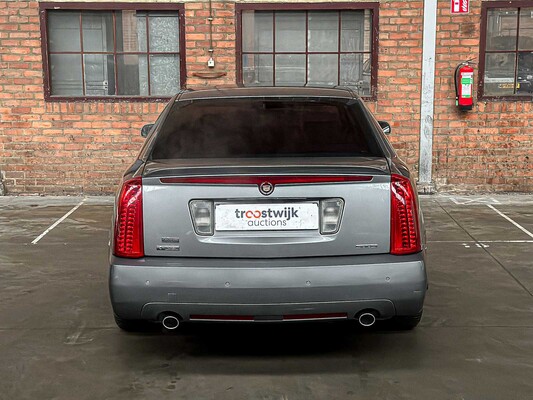 Cadillac STS 4.6 V8 Launch Edit. 320 PS 2005, 56-RV-TL
