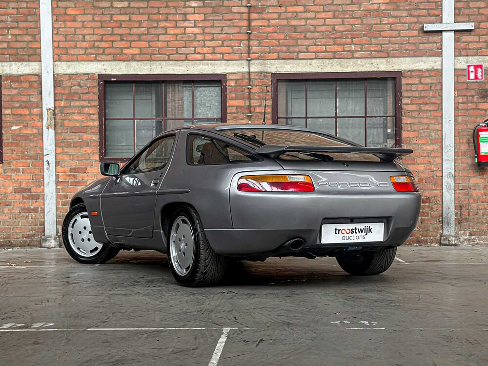 Porsche 928 5,0 V8 4S Coupé 320 PS 1987, JS-RZ-33
