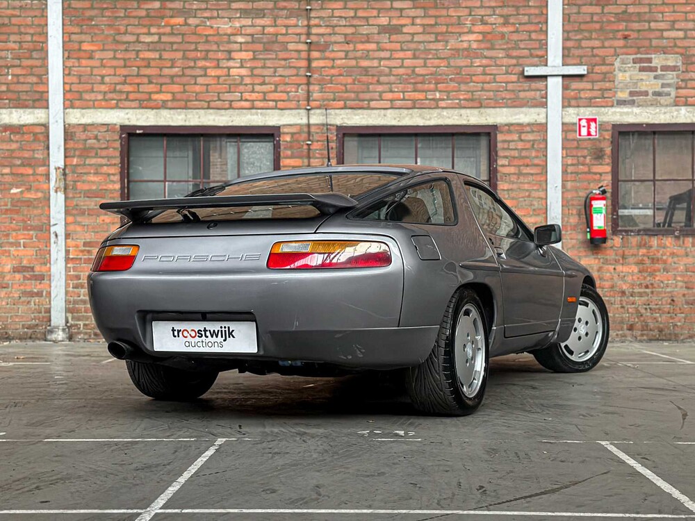 Porsche 928 5,0 V8 4S Coupé 320 PS 1987, JS-RZ-33