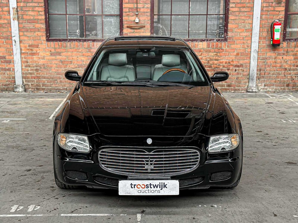 Maserati Quattroporte 4,2 V8 401 PS 2005 (40.000 KM) Youngtimer